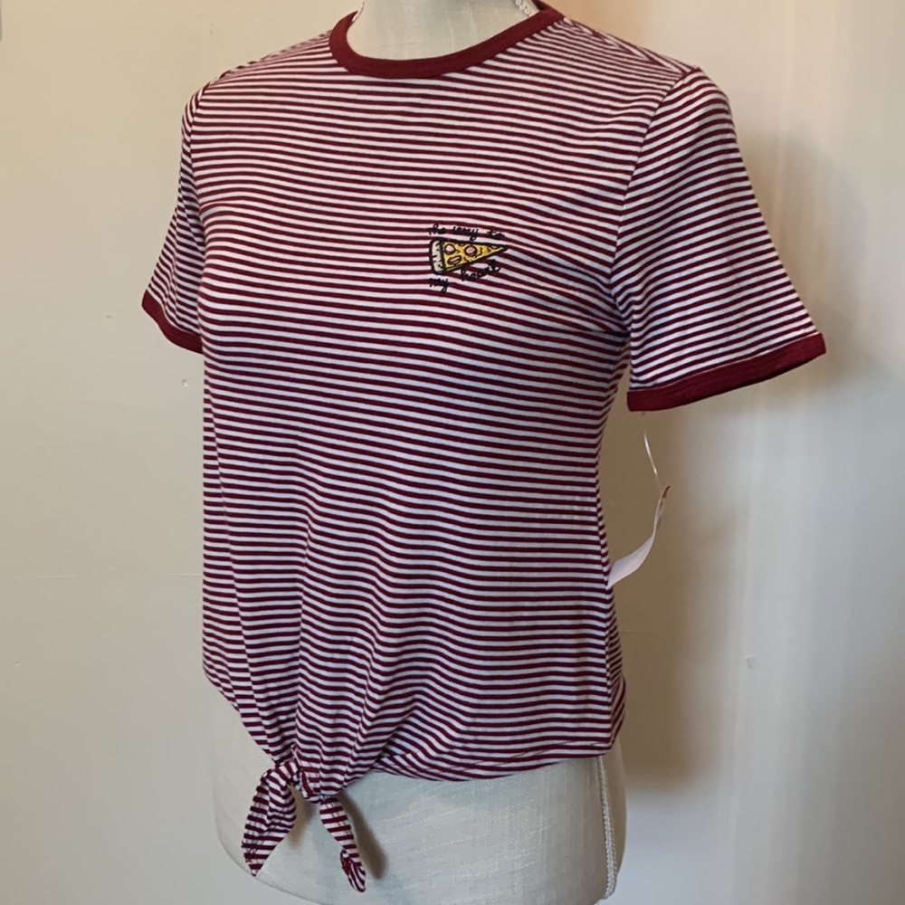 💛 (5/$25) NWT Cropped Stripped Pizza Tee